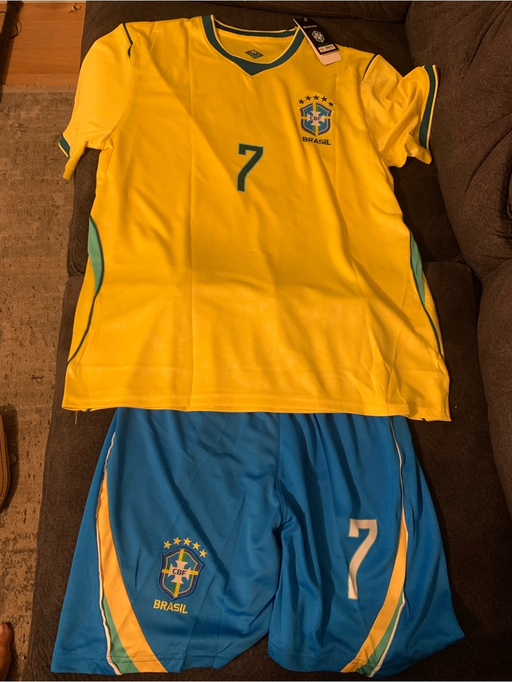 Brasil Vinícius Júnior #7 Soccer Jersey & Shorts Set Men's Size XL